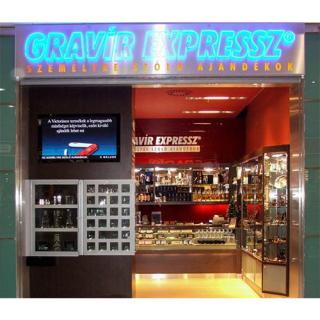 Gravír Expressz - Budapest, Pécs - MAKASZ - Közösségi- és Kedvezménykártya